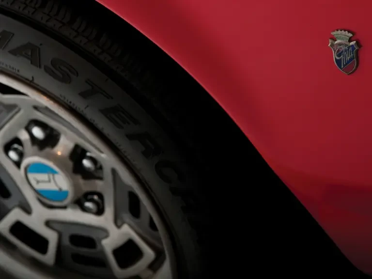 1974 DeTomaso Pantera - Image 17 of 20