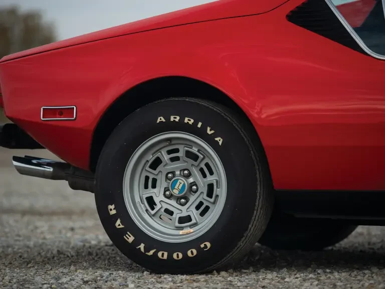 1974 DeTomaso Pantera - Image 19 of 31