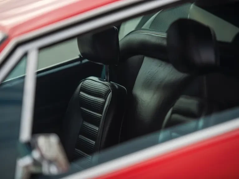 1974 DeTomaso Pantera - Image 28 of 31