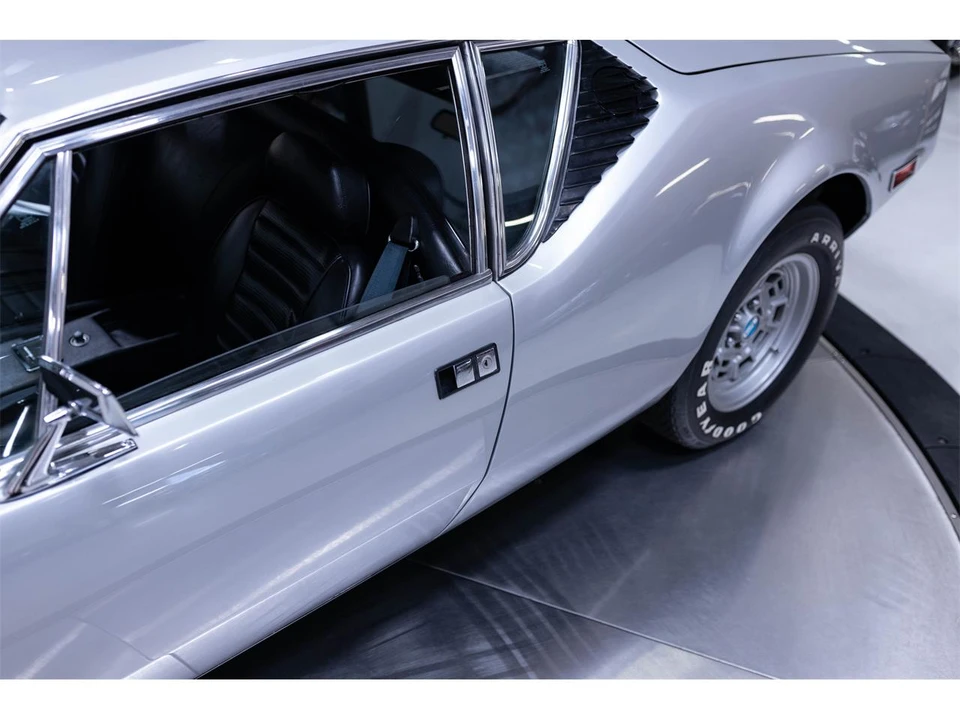 1974 DeTomaso Pantera - Image 21 of 31