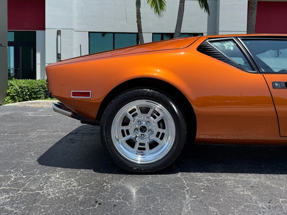 1974 DeTomaso Pantera - Image 10 of 21