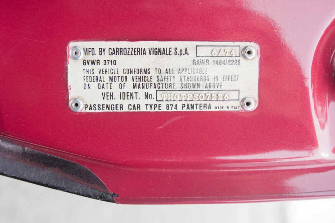1974 DeTomaso Pantera - Image 15 of 31