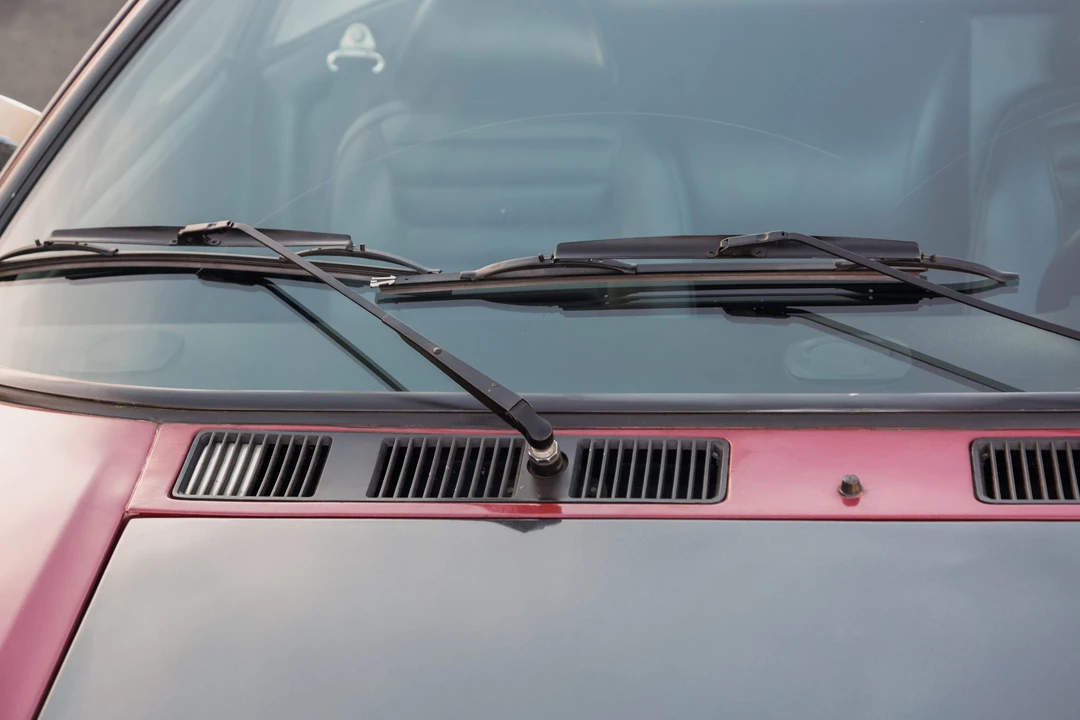 1974 DeTomaso Pantera - Image 16 of 31
