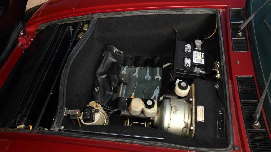 1974 DeTomaso Pantera - Image 28 of 31