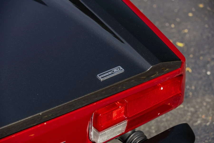 1974 DeTomaso Pantera - Image 9 of 31