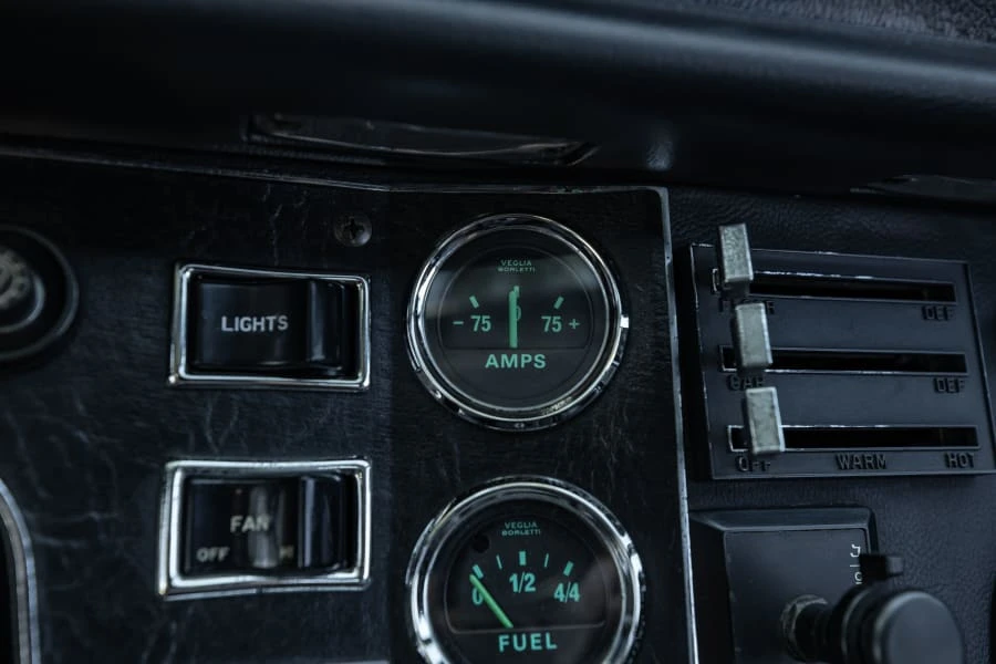 1974 DeTomaso Pantera - Image 29 of 31