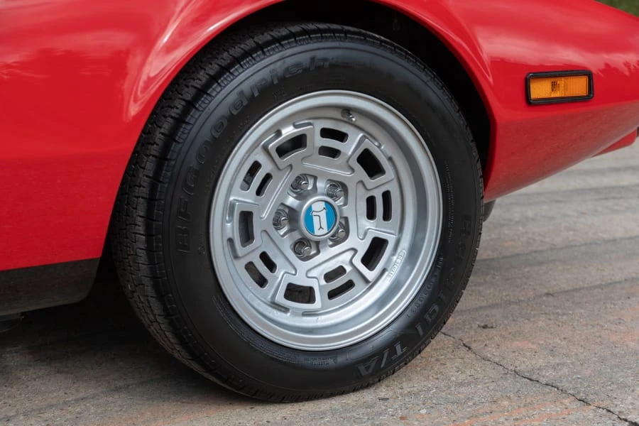 1974 DeTomaso Pantera - Image 7 of 31