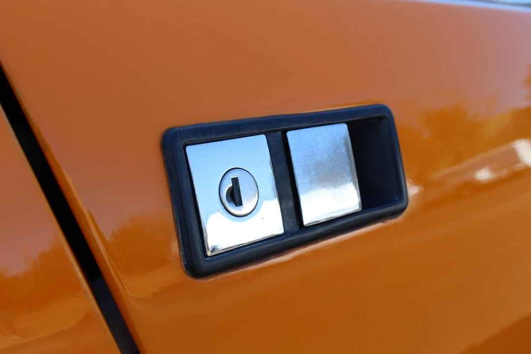 1974 DeTomaso Pantera - Image 30 of 31