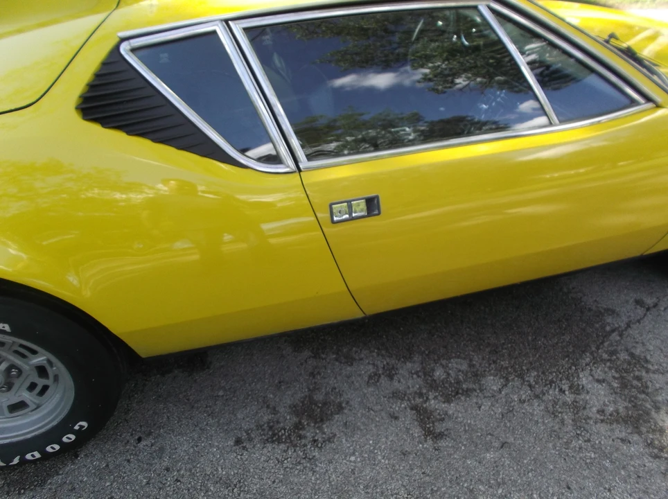 1974 DeTomaso Pantera - Image 25 of 31