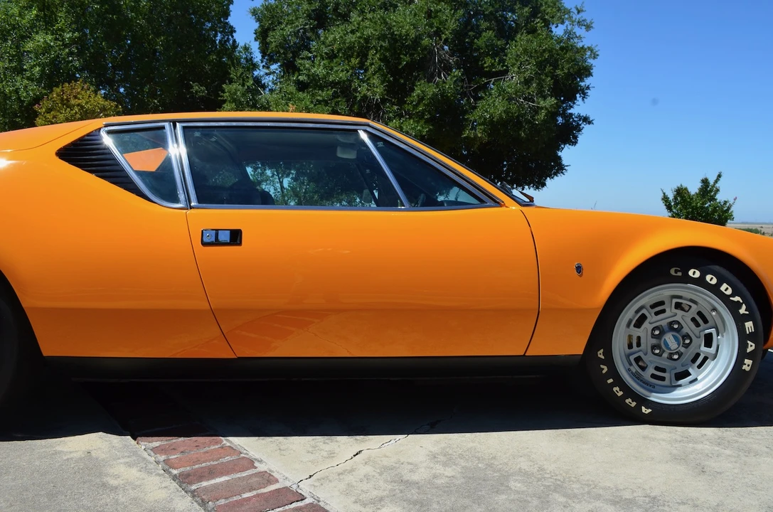 1974 DeTomaso Pantera - Image 20 of 31