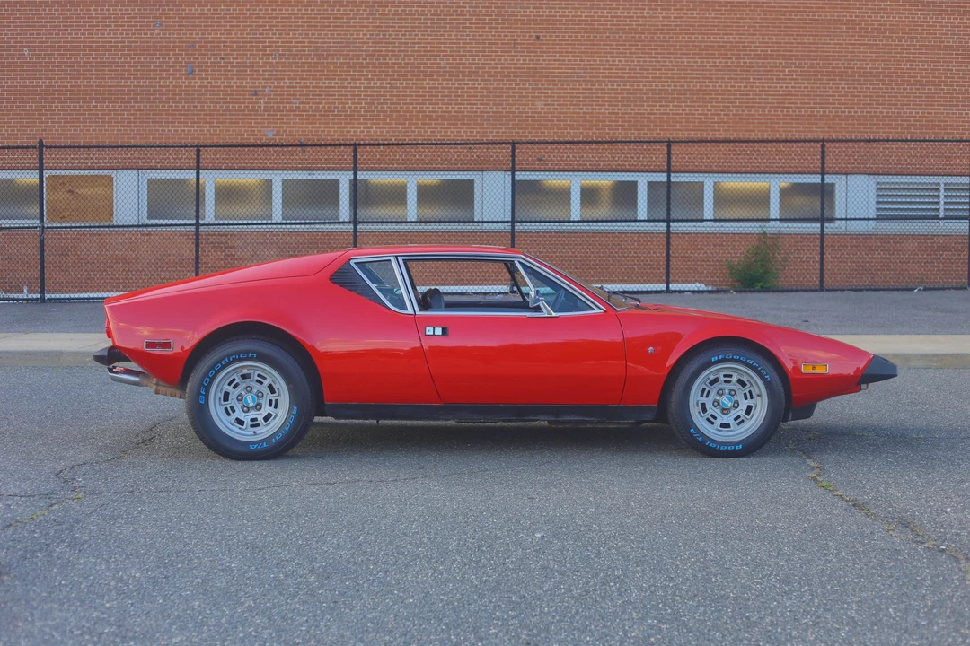 1974 DeTomaso Pantera - Image 17 of 31