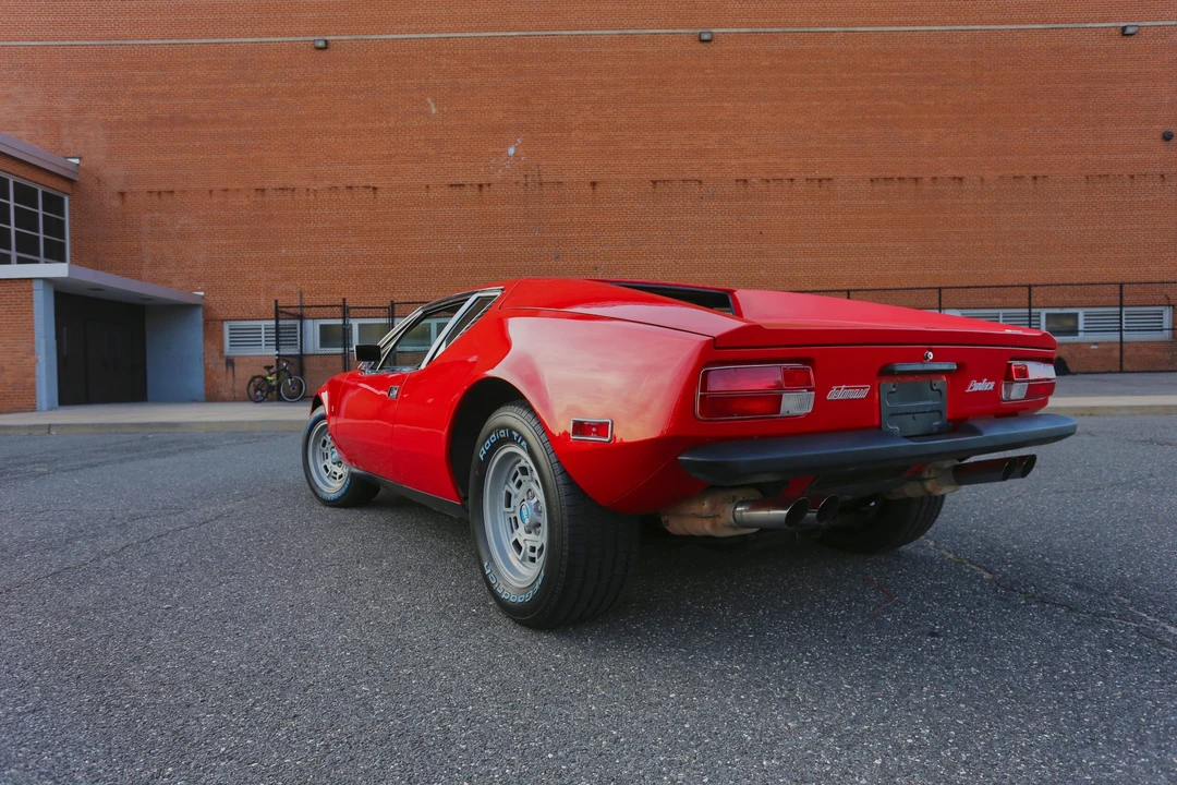 1974 DeTomaso Pantera - Image 15 of 31