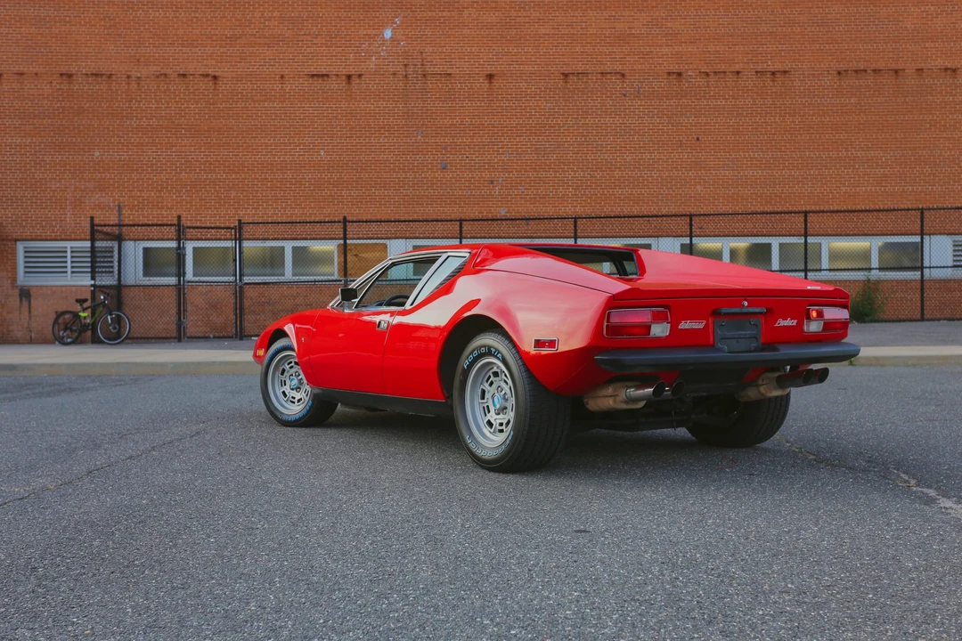 1974 DeTomaso Pantera - Image 11 of 31