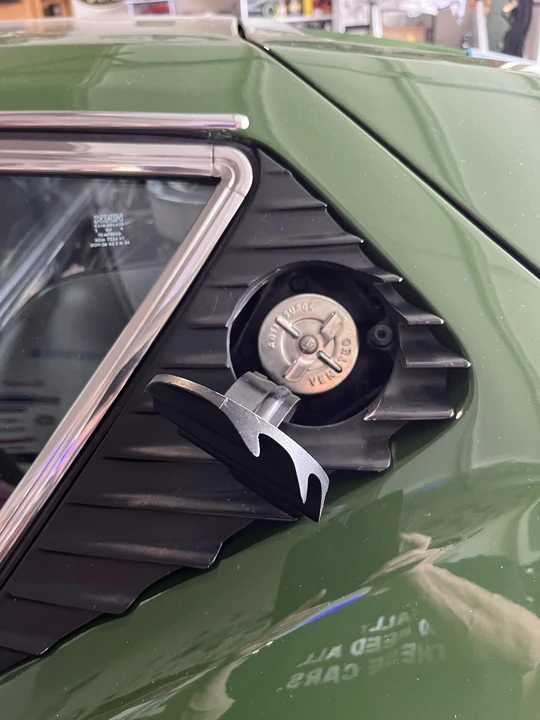1974 DeTomaso Pantera - Image 24 of 31