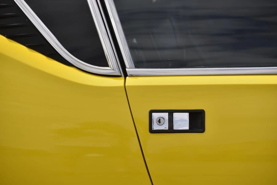 1974 DeTomaso Pantera - Image 15 of 31