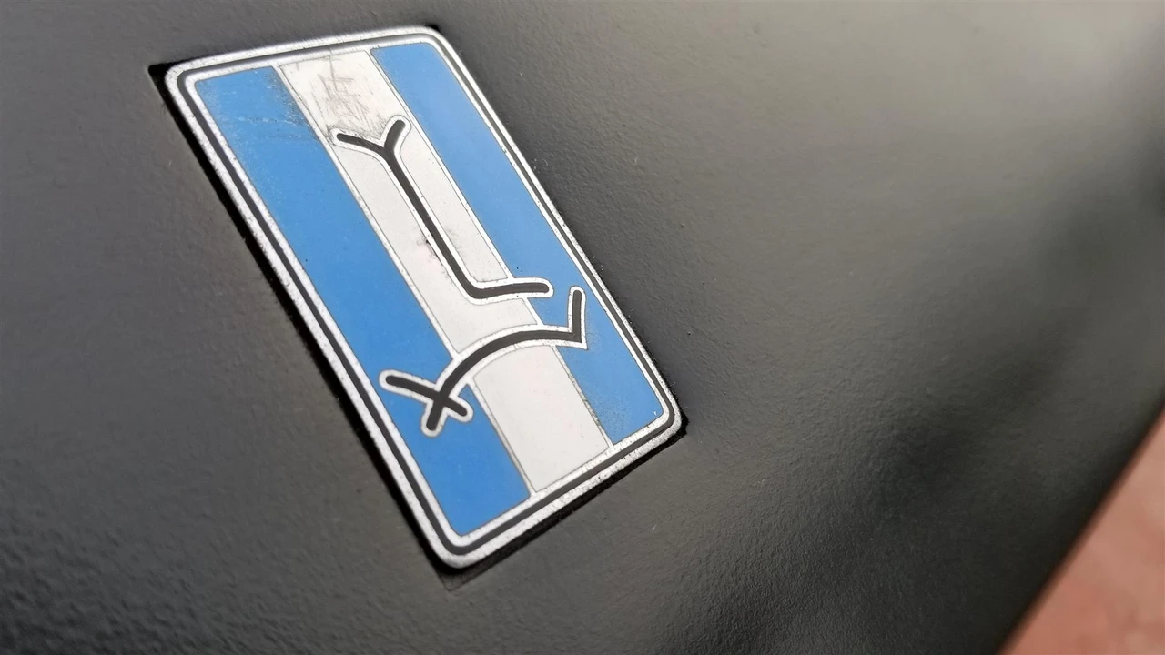 1974 DeTomaso Pantera - Image 27 of 31