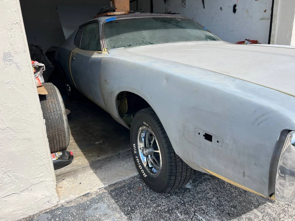 1974 Dodge Charger 3rd Gen - Image 2 of 24