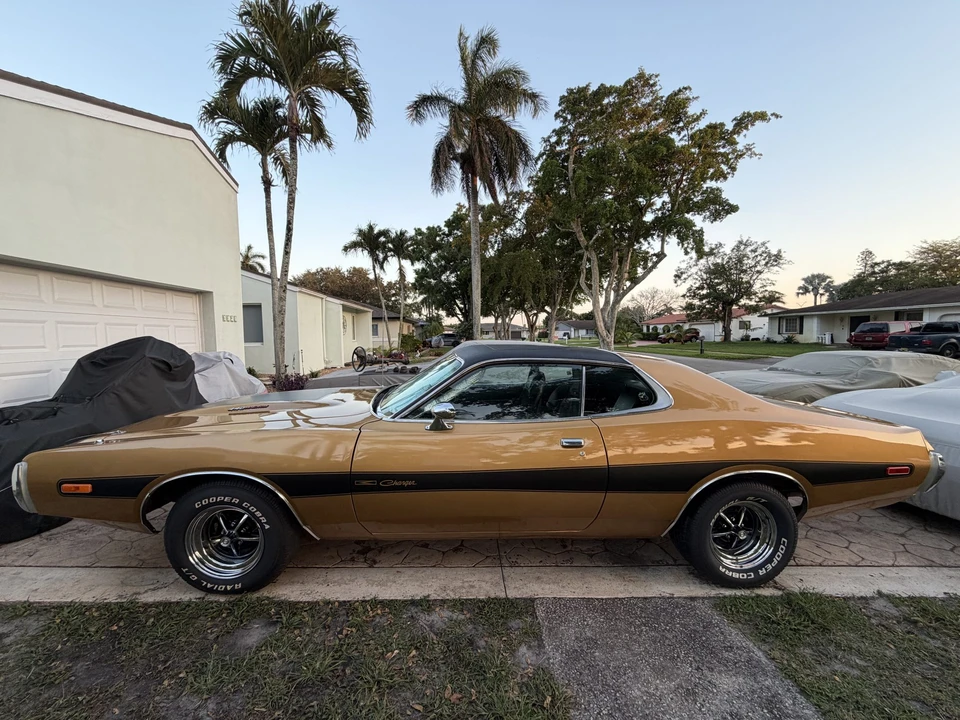 1974 Dodge Charger 3rd Gen - Image 10 of 31