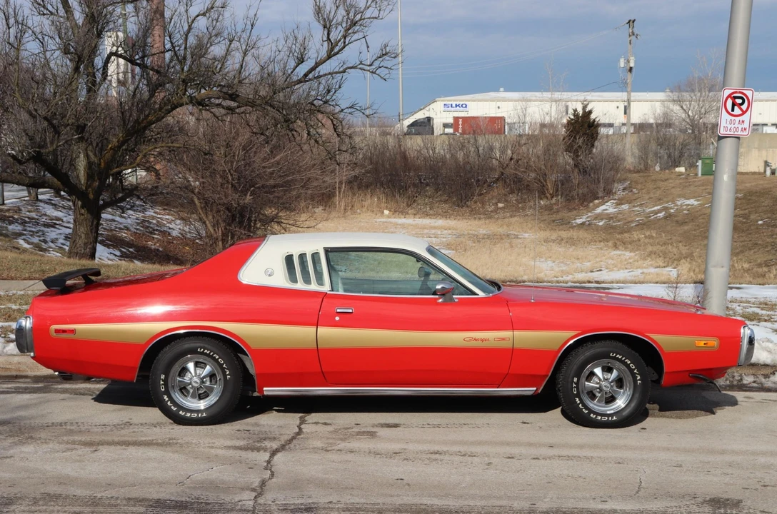 1974 Dodge Charger 3rd Gen - Image 19 of 31