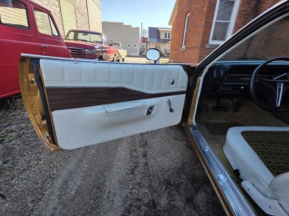 1974 Dodge Charger 3rd Gen - Image 22 of 31