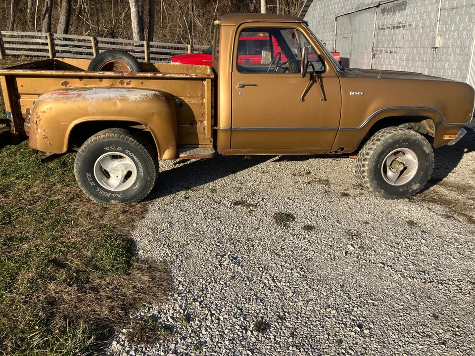 1974 Dodge Power Wagon - Image 2 of 21