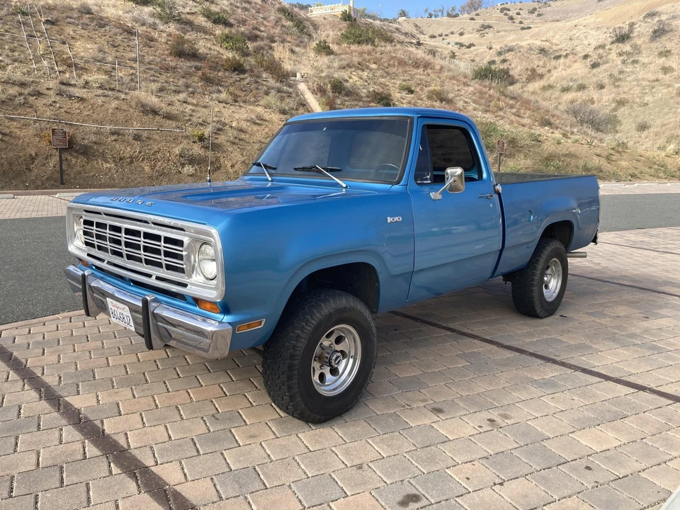 1974 Dodge Power Wagon - Image 2 of 31