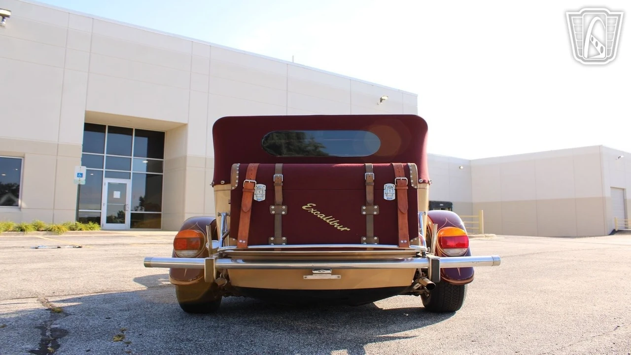 1974 Excalibur - Image 18 of 21