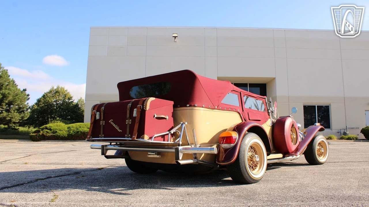 1974 Excalibur - Image 15 of 21