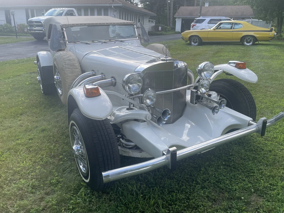 1974 Excalibur - Image 3 of 31