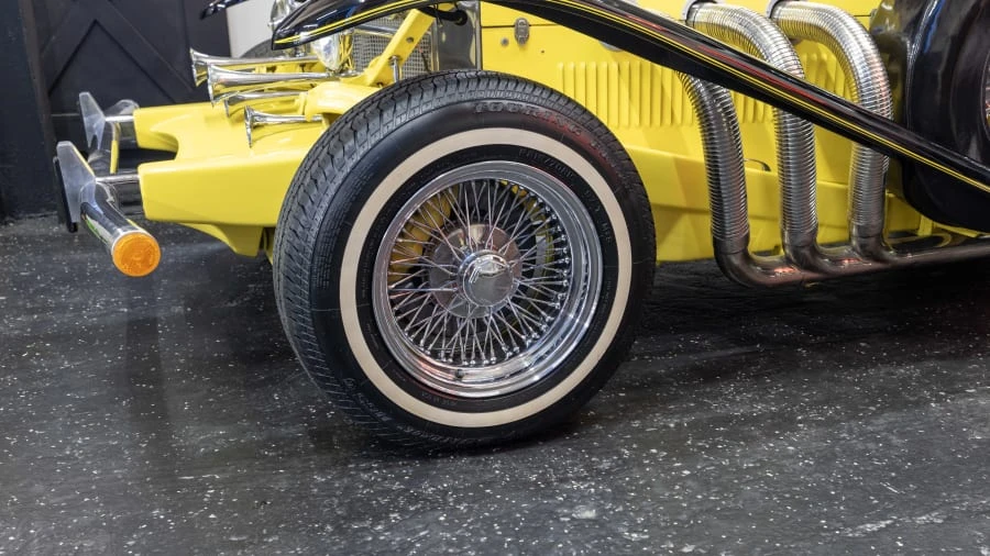 1974 Excalibur - Image 21 of 31