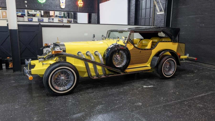 1974 Excalibur - Image 2 of 31