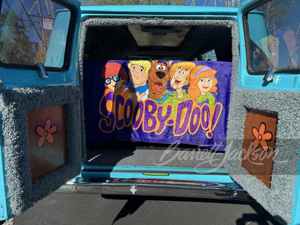 1974 Ford Econoline Van - Image 8 of 17