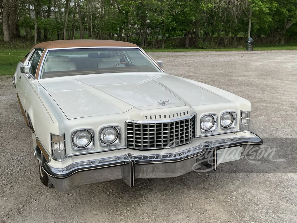 1974 Ford Thunderbird 6th Gen - Image 24 of 24