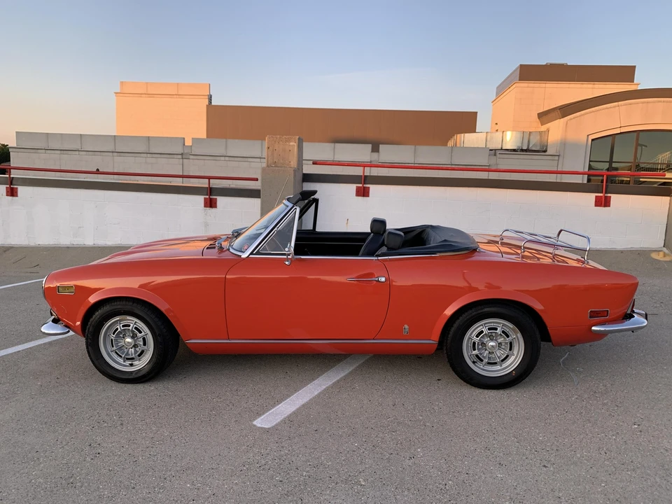 1974 Fiat 124 Sport Spider - Image 10 of 31