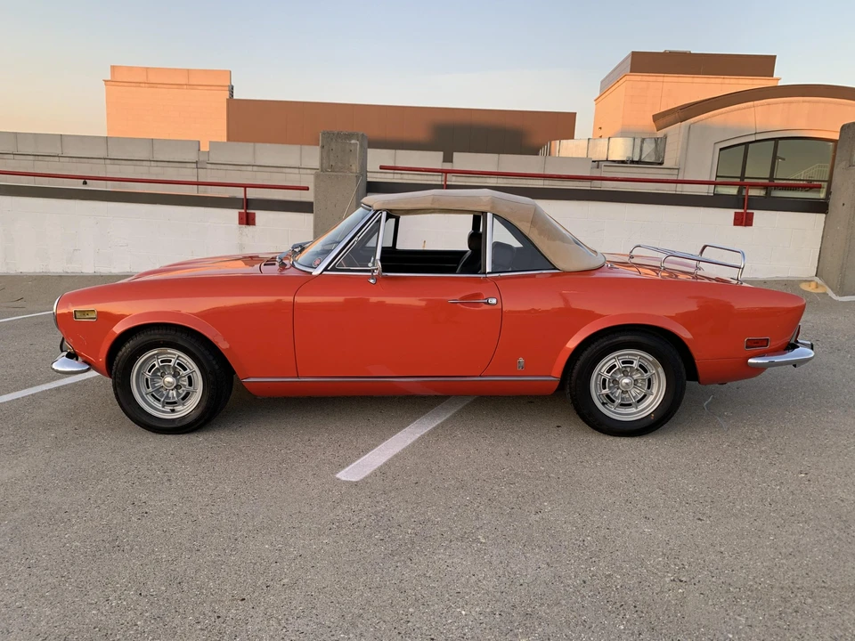 1974 Fiat 124 Sport Spider - Image 17 of 31