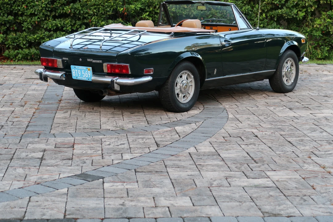 1974 Fiat 124 Sport Spider - Image 14 of 31