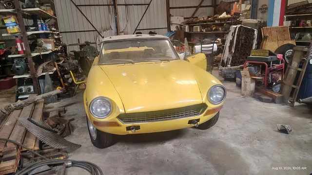 1974 Fiat 124 Spider Classica Convertible 2D