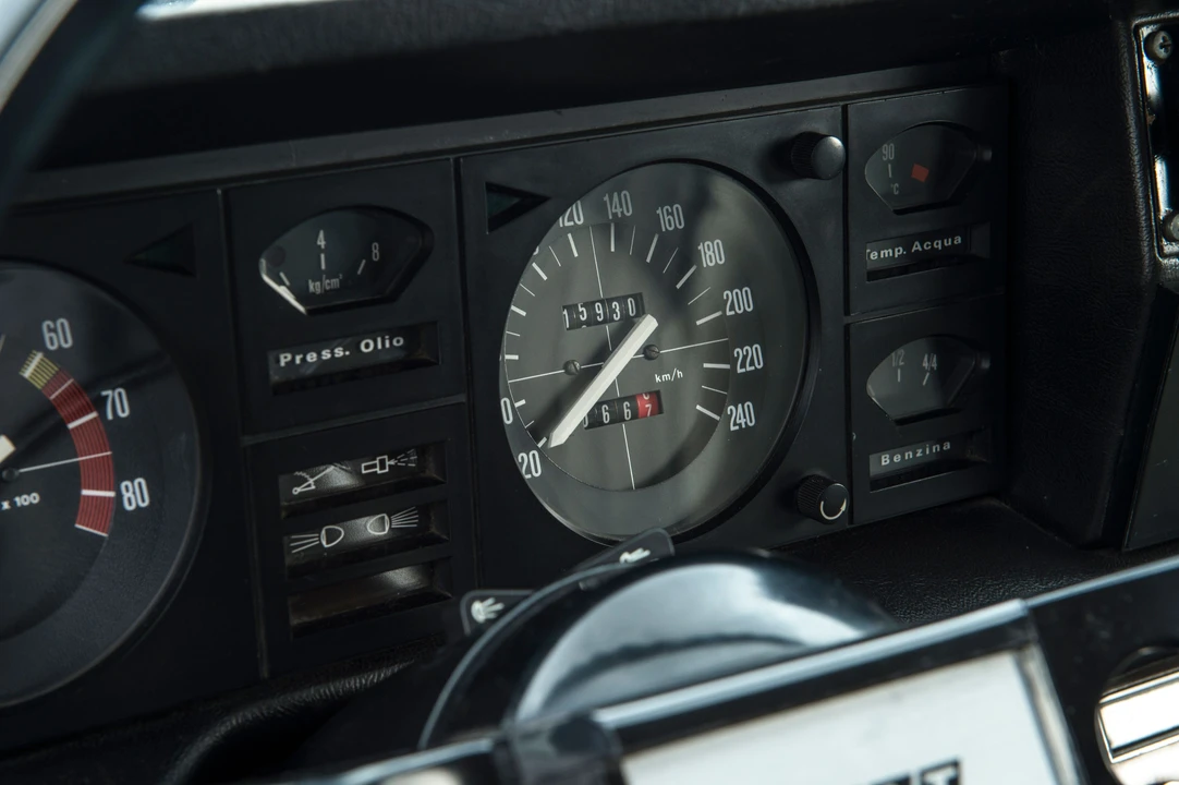 1974 Fiat 130 - Image 16 of 17