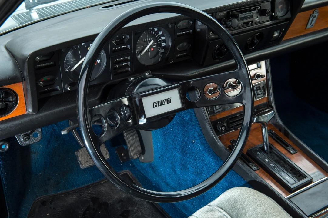 1974 Fiat 130 - Image 2 of 17