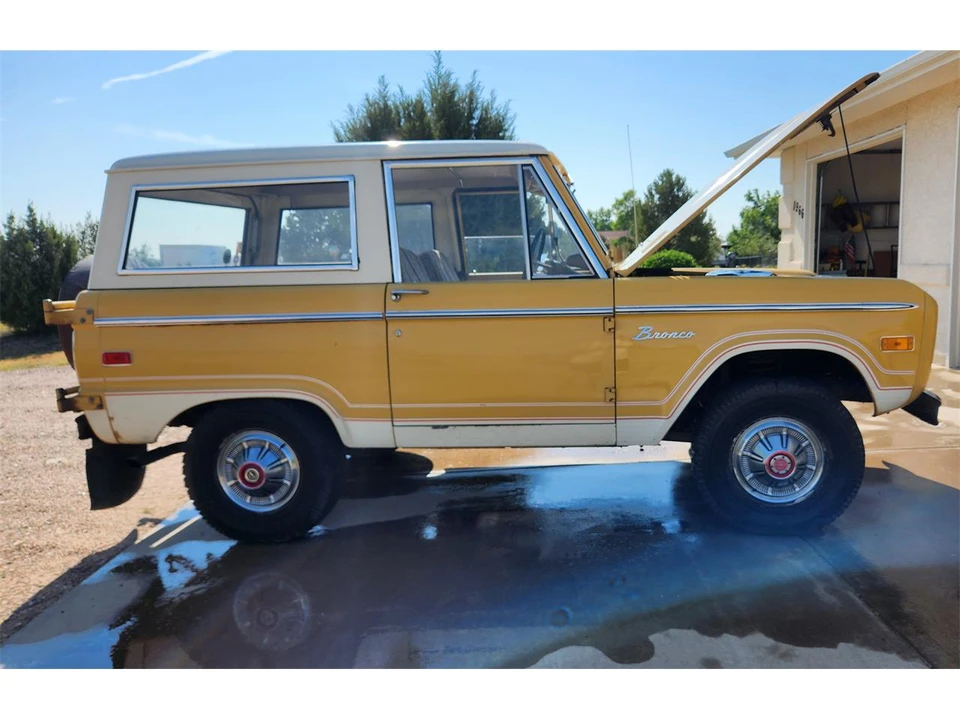 1974 Ford Bronco 1st Gen - Image 11 of 31