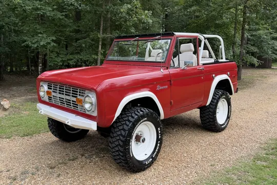 1974 Ford Bronco 302 3-Speed