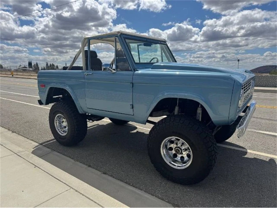 1974 Ford Bronco 1st Gen - Image 10 of 11