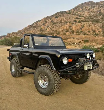 1974 Ford Bronco Sport Utility 2D
