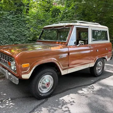1974 Ford Bronco Wildtrak Sport Utility 4D