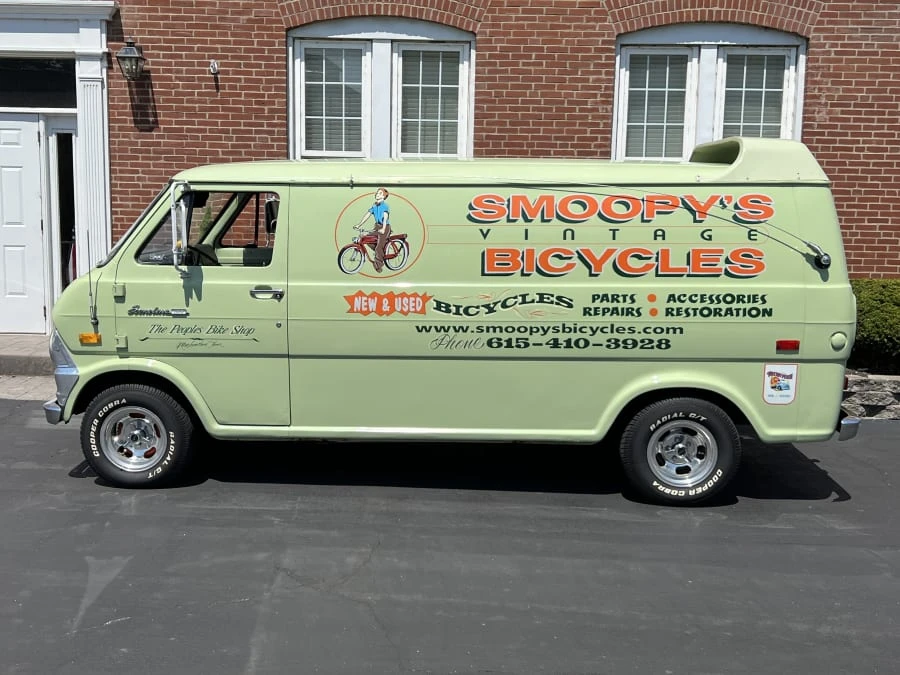 1974 Ford Econoline Van - Image 2 of 10