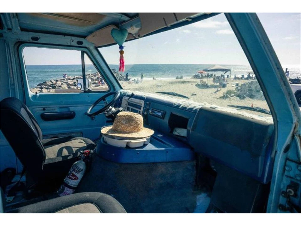 1974 Ford Econoline Van - Image 5 of 11