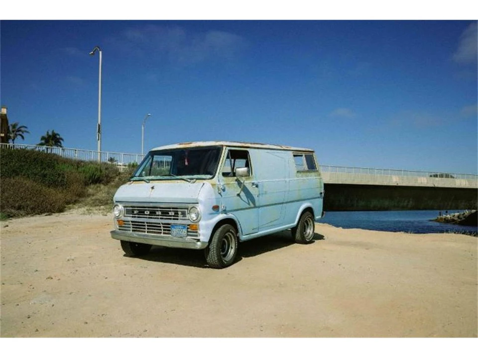 1974 Ford Econoline Van - Image 8 of 11