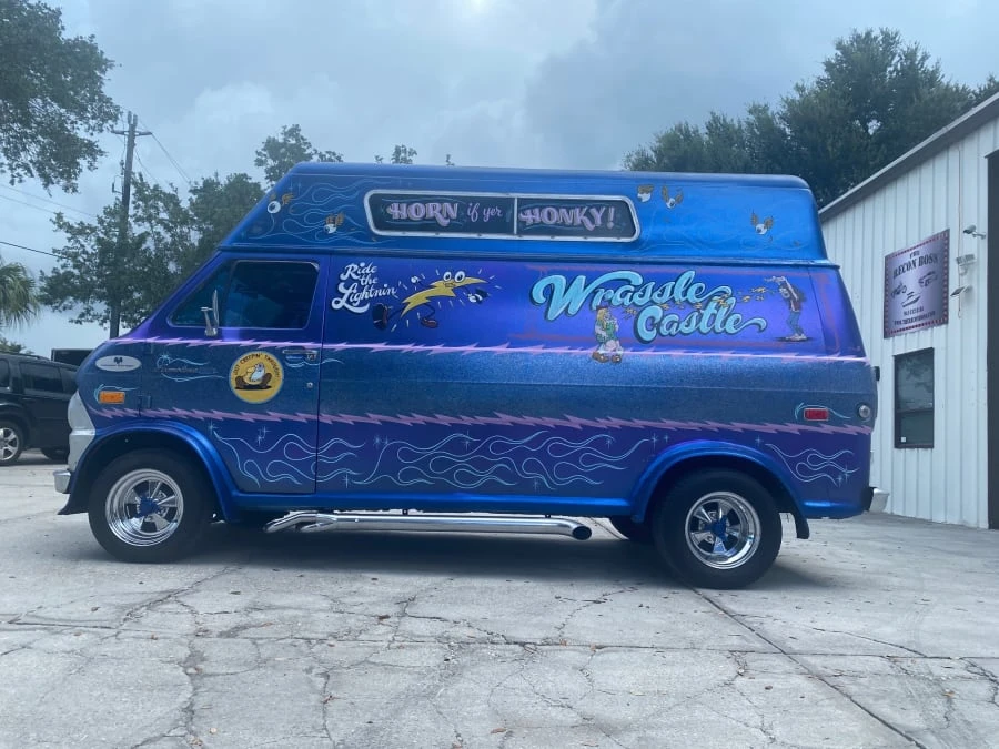 1974 Ford Econoline Van - Image 2 of 9