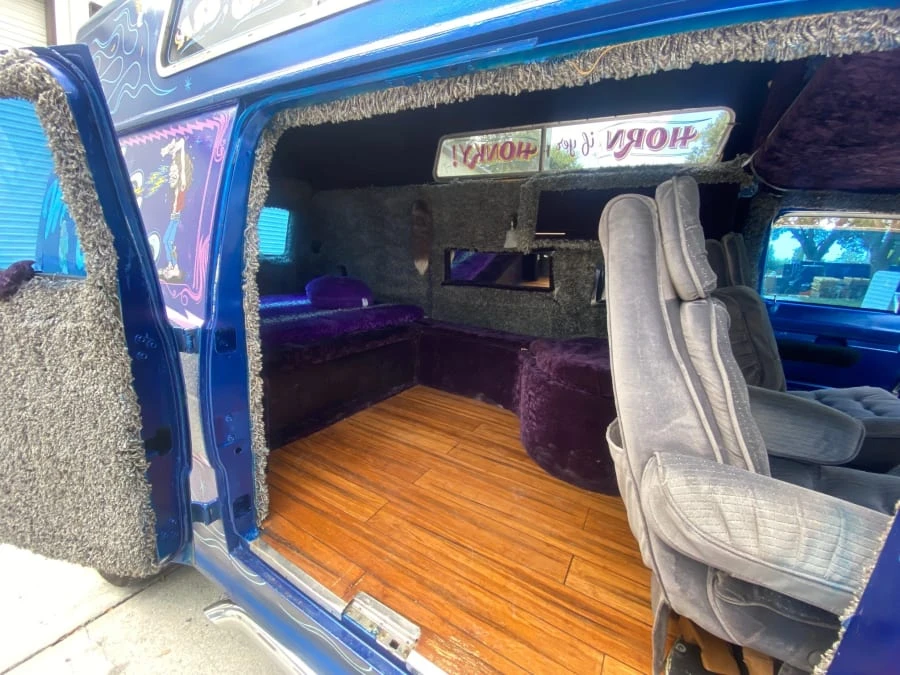 1974 Ford Econoline Van - Image 9 of 9