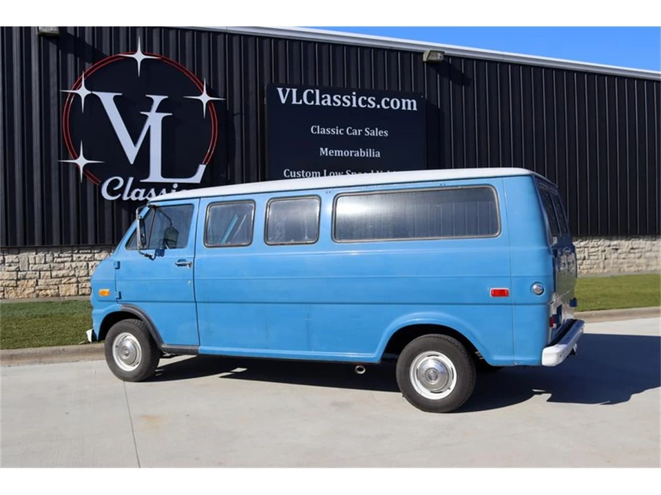 1974 Ford Econoline Van - Image 8 of 31